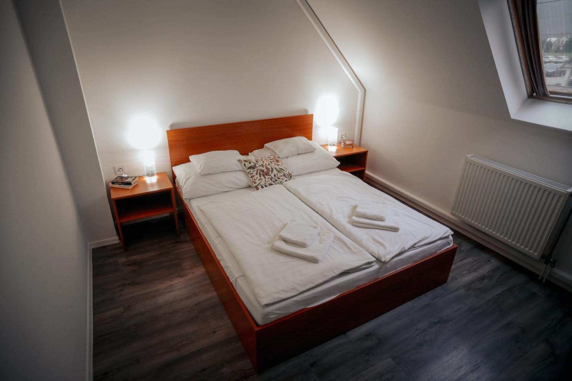 Megnyugtat-Lak Apartmanhaz Demjén Buitenkant foto